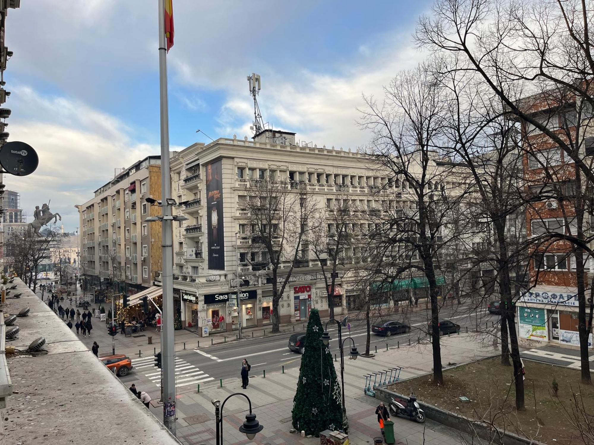 Central M - 5 Apartments Скопье Экстерьер фото