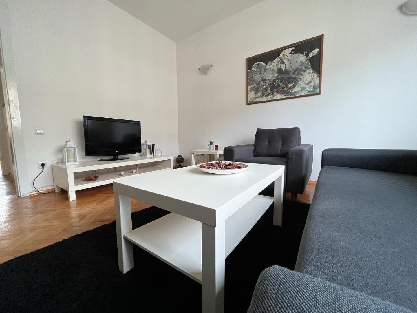 Central M - 5 Apartments Скопье Экстерьер фото