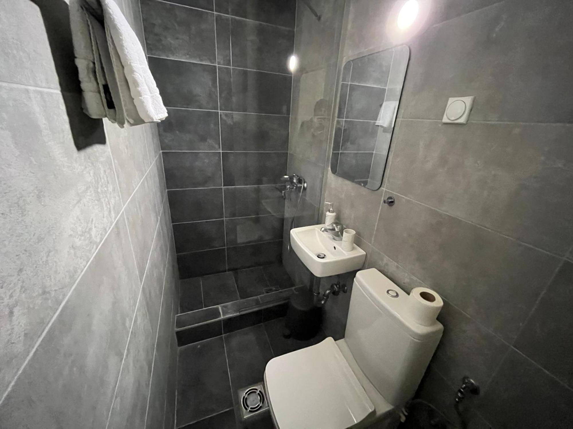 Central M - 5 Apartments Скопье Экстерьер фото