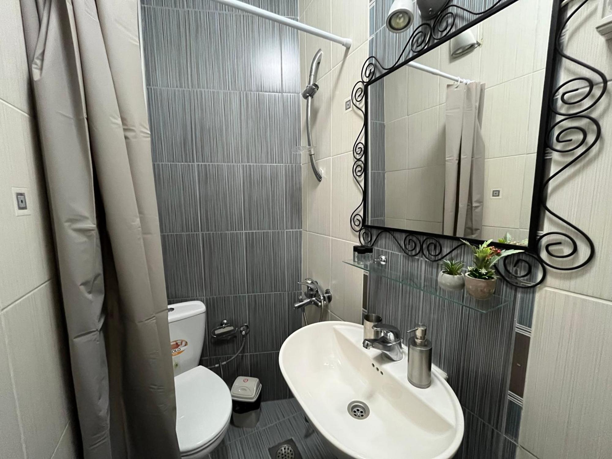 Central M - 5 Apartments Скопье Номер фото