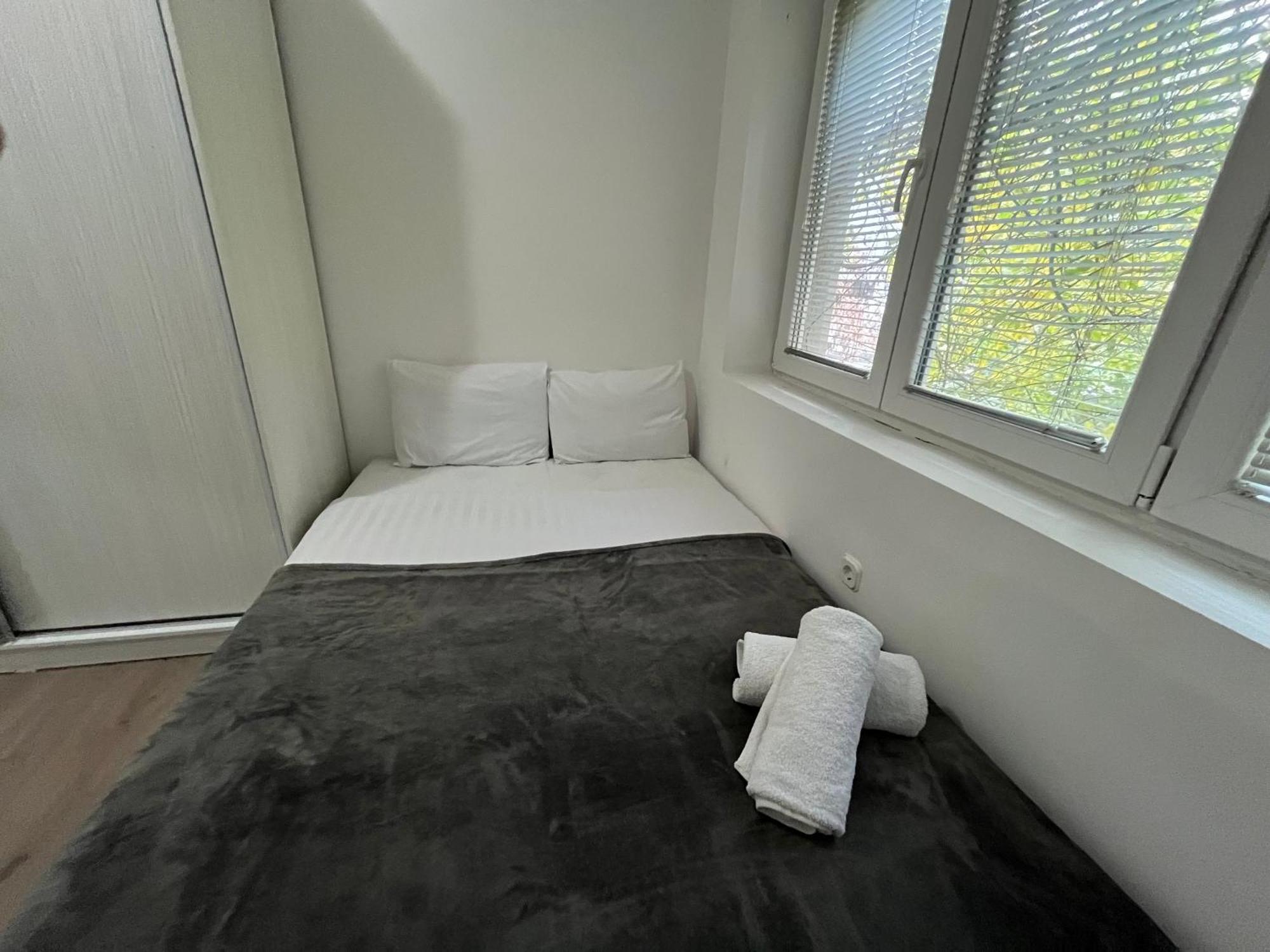 Central M - 5 Apartments Скопье Экстерьер фото